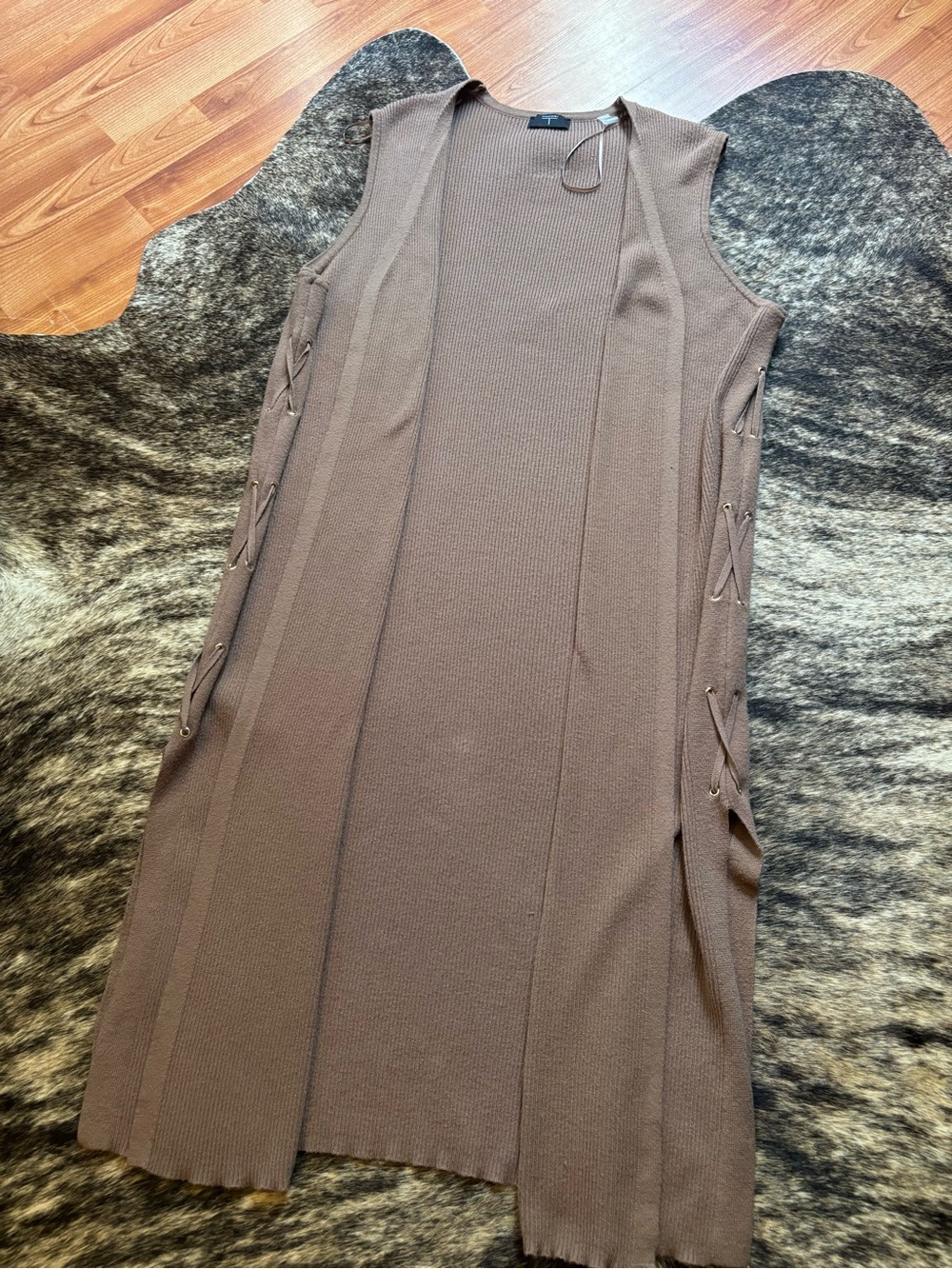 T Tahari Long Open Front Ribbed Knit Vest, Size XL, Western, Brown